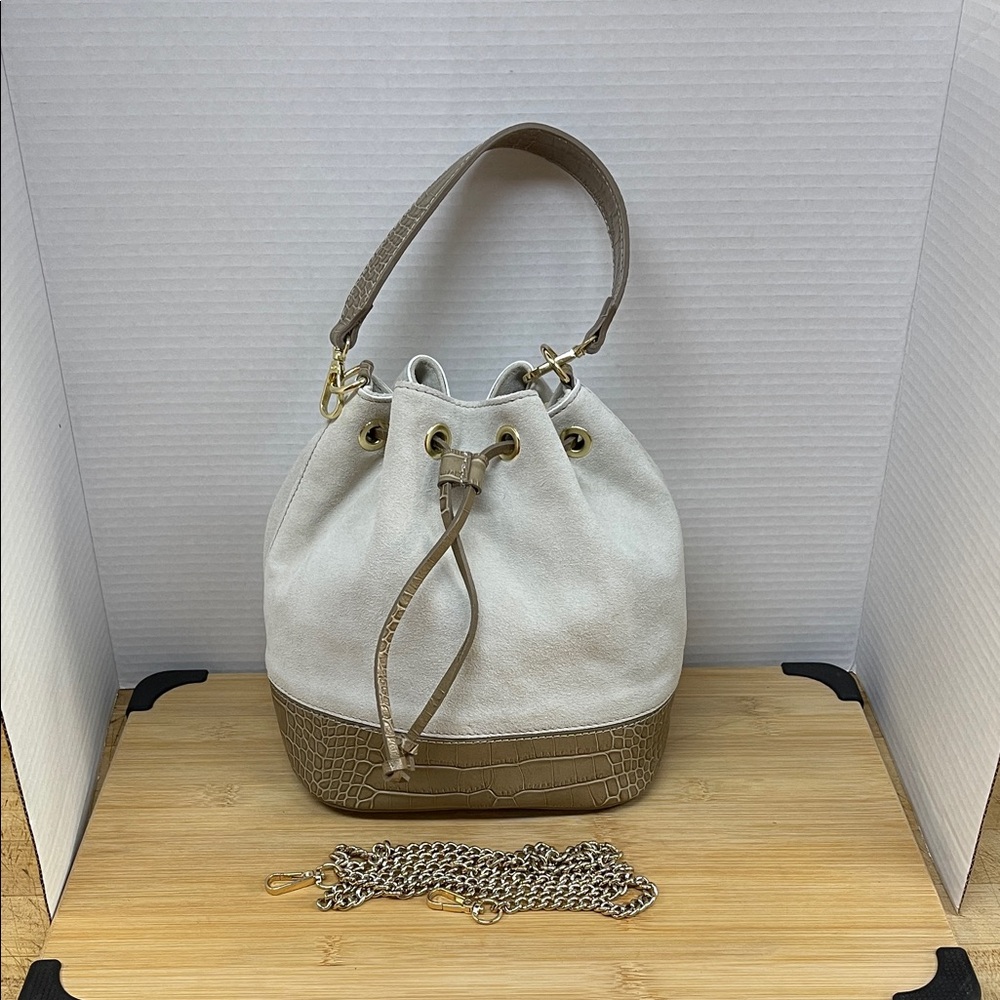Stella Bianca Suede Croco Chain Crossbody Bucket Bag. Made in Italy.